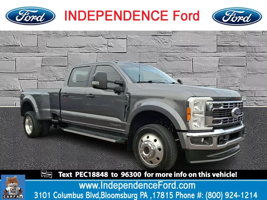 2023 Ford F-450 XLT photo 1