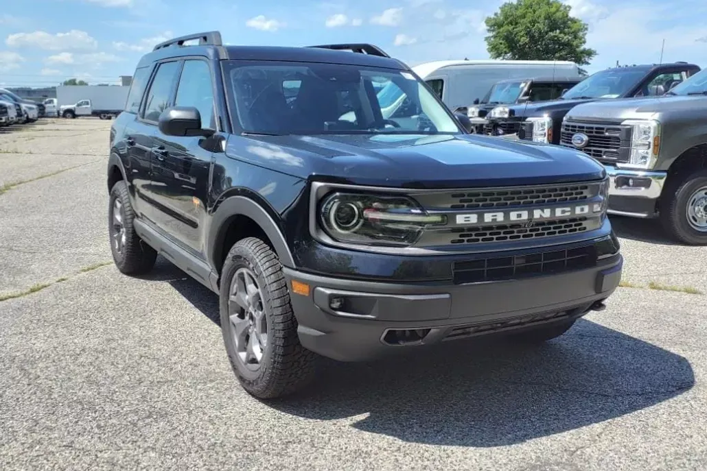 2024 Ford Bronco Big Bend photo 1