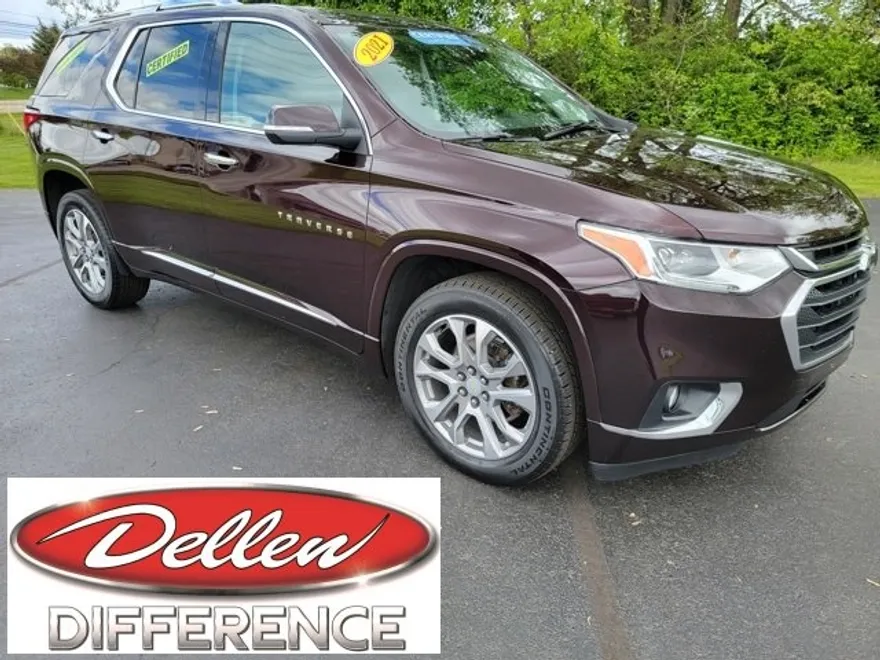 2021 Chevrolet Traverse Premier photo 1