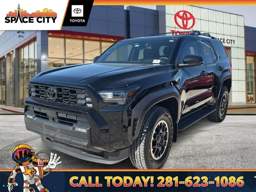 2025 Toyota 4Runner photo 1