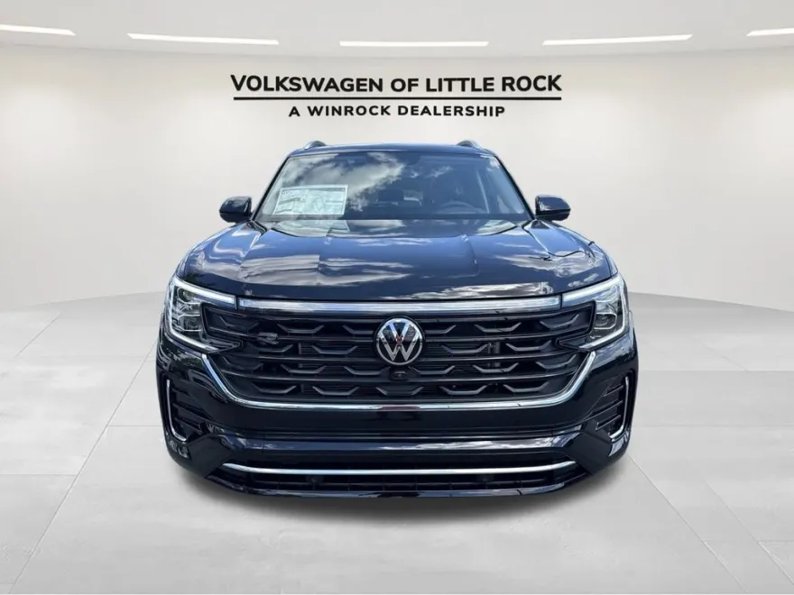 2026 Volkswagen Atlas SEL Premium R-Line photo 1