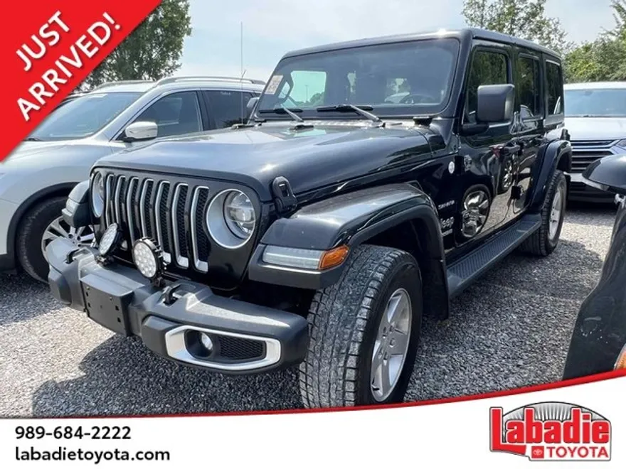 2019 Jeep Wrangler Unlimited Sahara photo 1