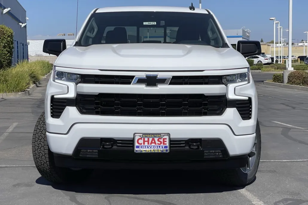 2026 Chevrolet Silverado 1500 RST photo 1