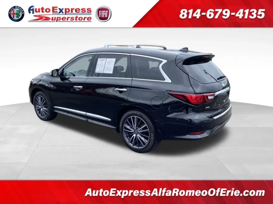 2020 Infiniti QX60 Luxe photo 3