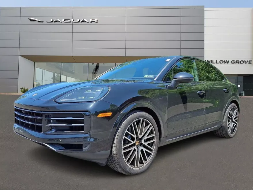 2024 Porsche Cayenne Coupe S photo 1