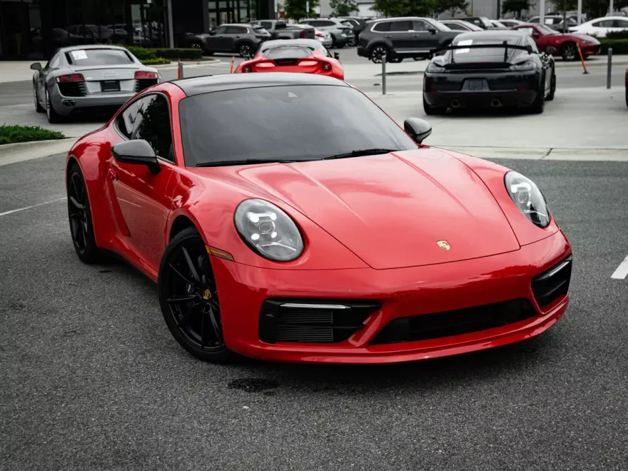 2024 Porsche 911 T photo 1