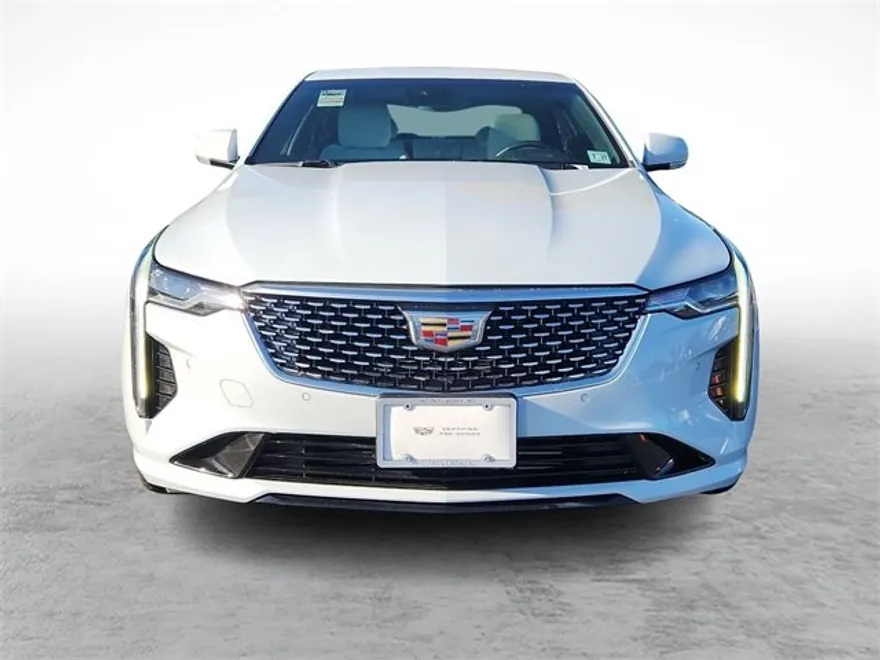 2022 Cadillac CT4 Premium Luxury photo 1