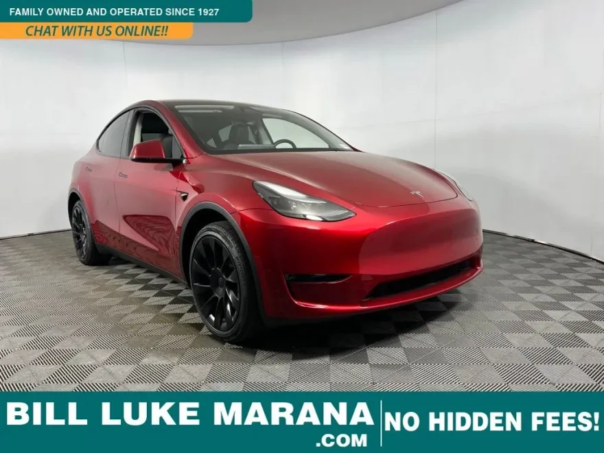2024 Tesla Model Y Standard Range photo 1