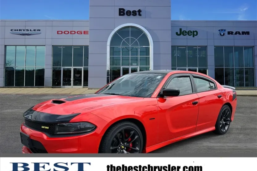 2022 Dodge Charger R/T photo 1