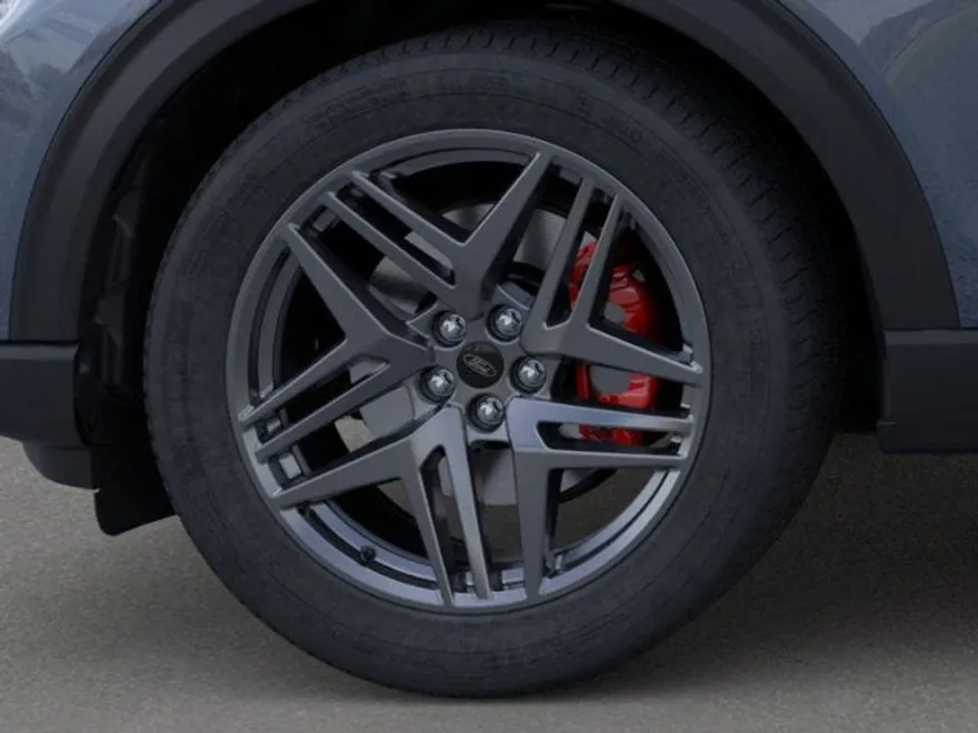 2025 Ford Explorer ST-Line photo 1