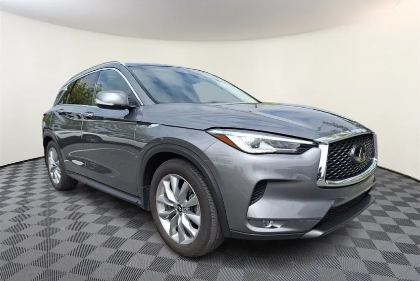 2020 Infiniti QX50 Luxe photo 1