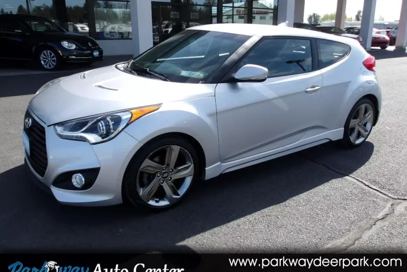 2013 Hyundai Veloster Turbo photo 1