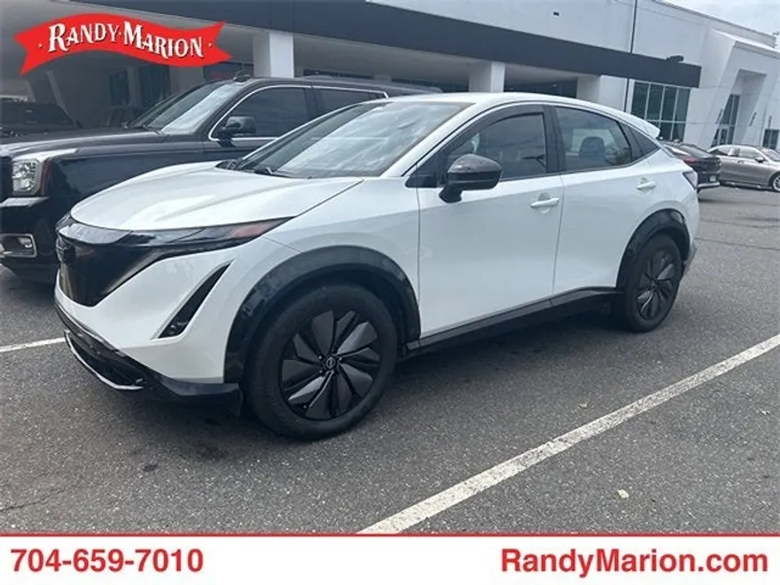 2024 Nissan ARIYA Engage photo 1