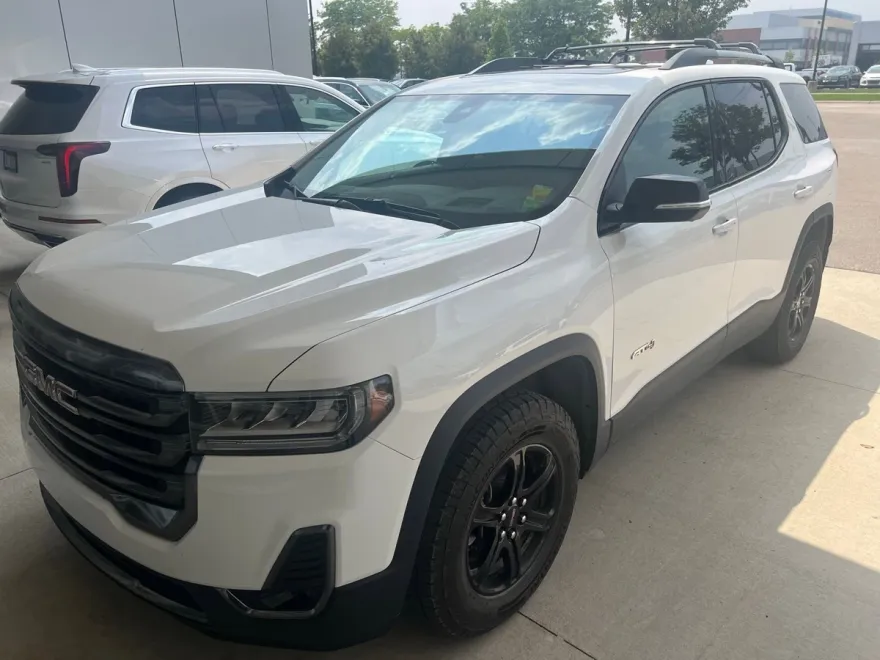 2023 Gmc Acadia AT4 photo 1