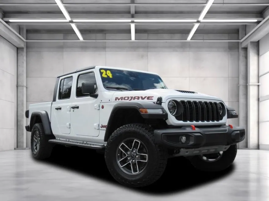 2024 Jeep Gladiator Mojave photo 1