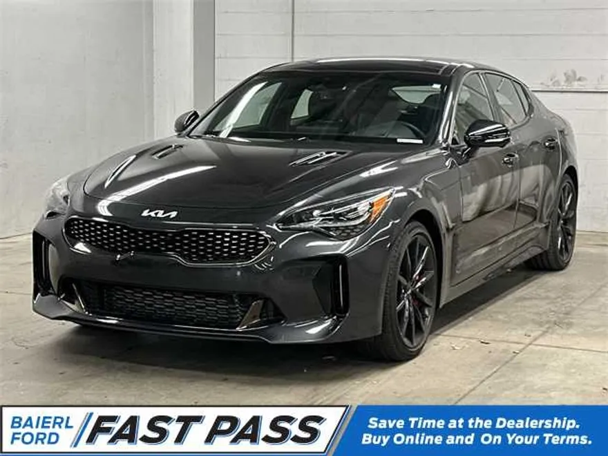 2023 Kia Stinger GT2 photo 1