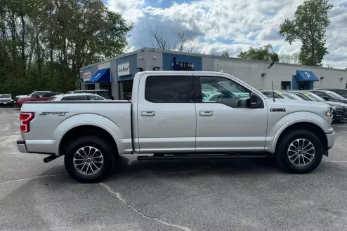 2018 Ford F-150 Lariat photo 2