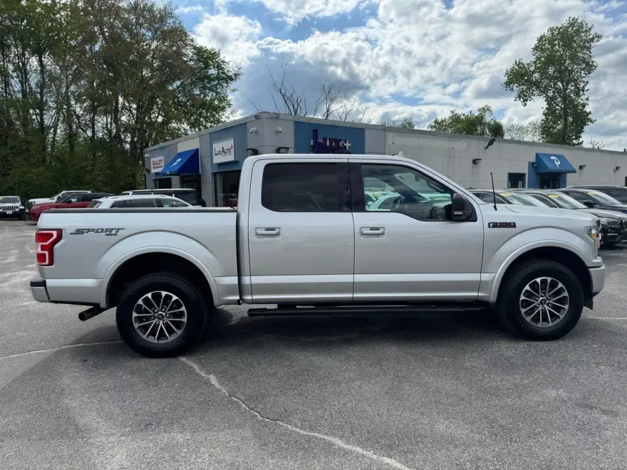 2018 Ford F-150 Lariat photo 2