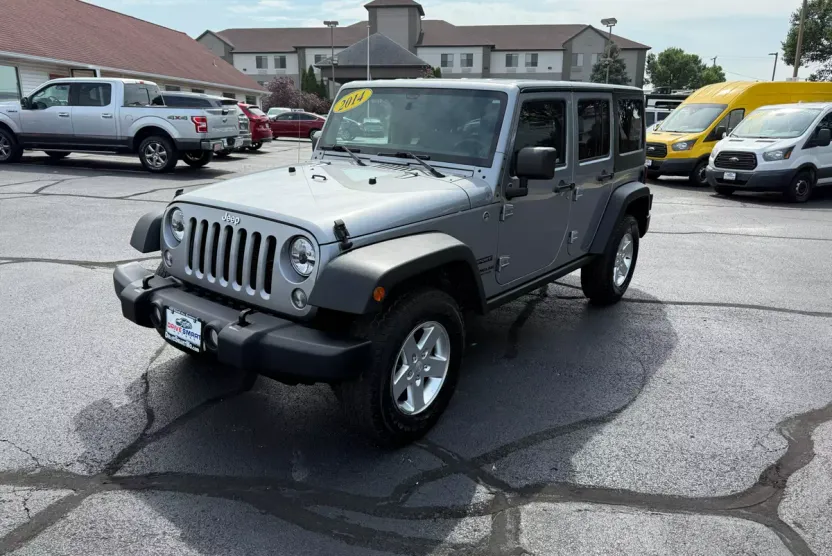 2014 Jeep Wrangler Unlimited Sport photo 1
