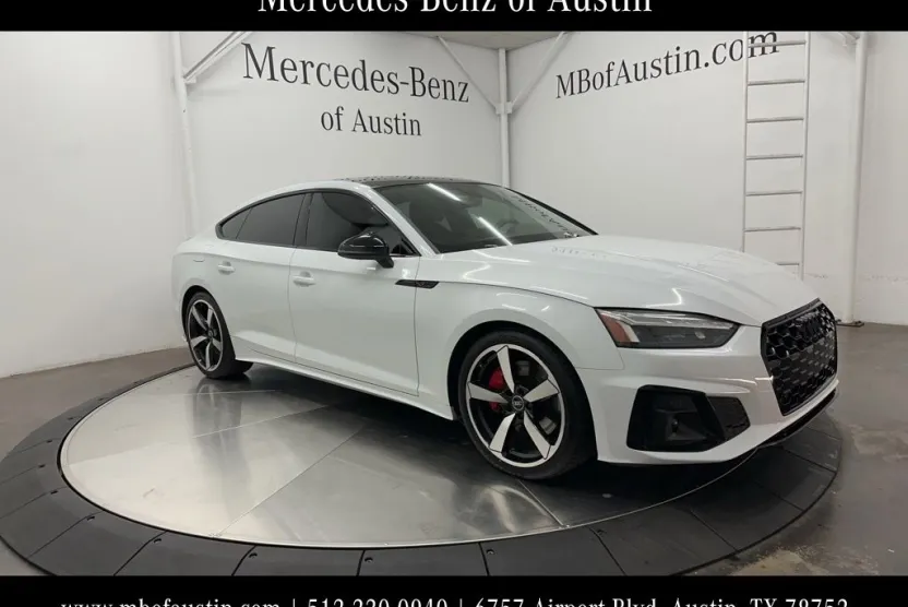 2023 Audi A5 45 S line Premium Plus Quattro photo 1