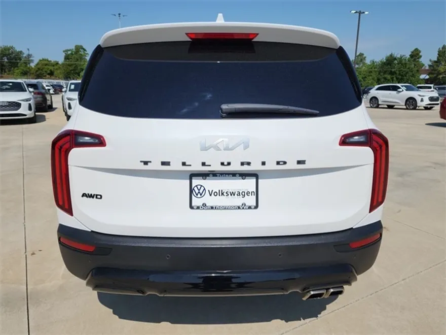 2022 Kia Telluride SX photo 1