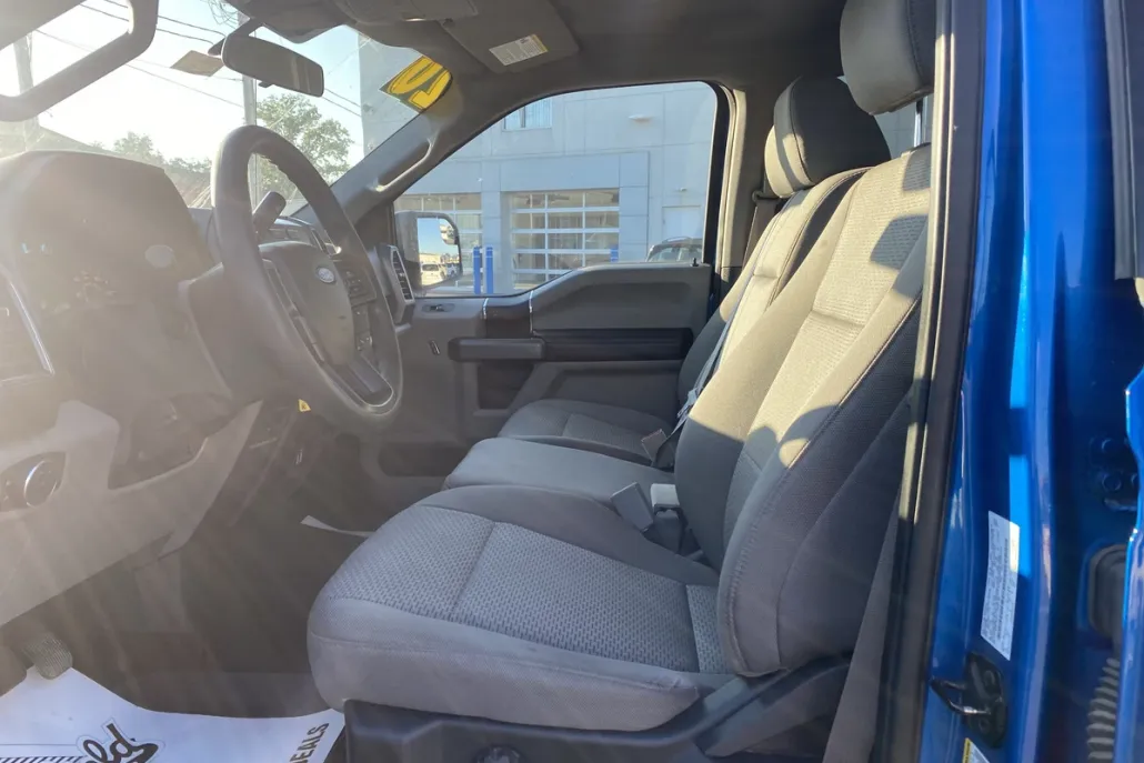 2020 Ford F-150 XL photo 1