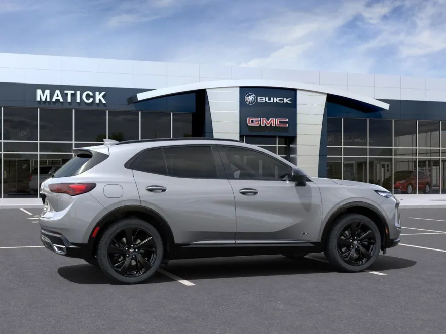2025 Buick Envision Sport Touring photo 5
