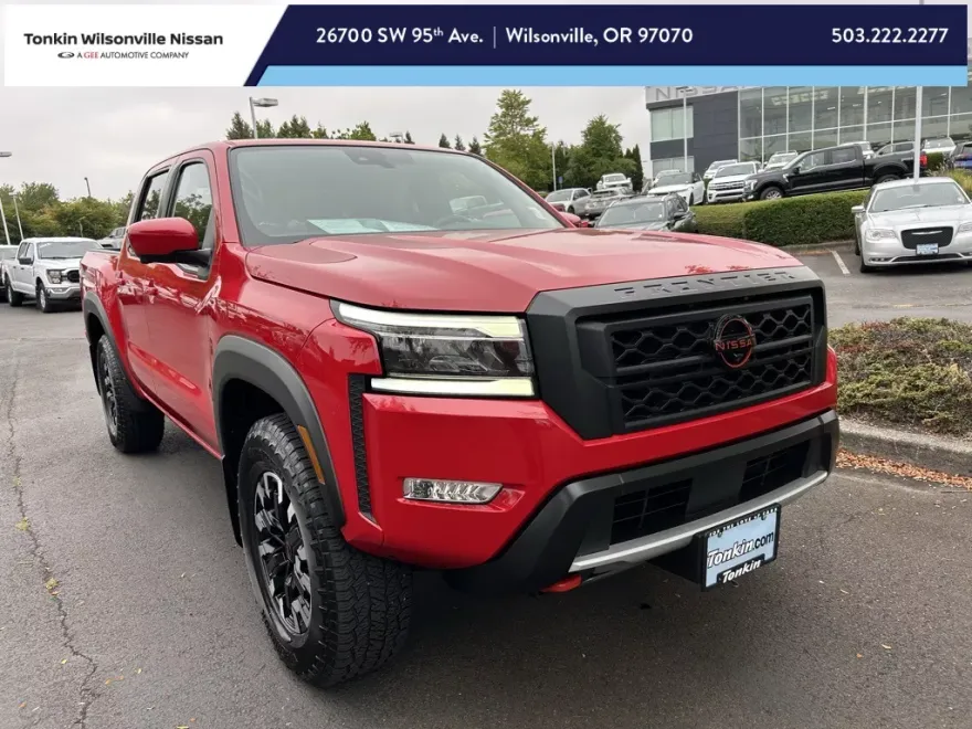 2022 Nissan Frontier PRO-4X photo 1