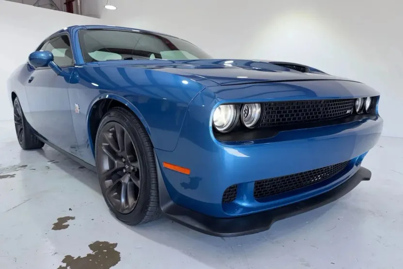 2021 Dodge Challenger R/T Scat Pack photo 1