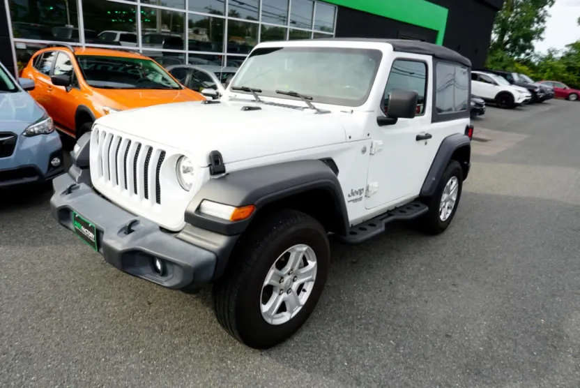 2020 Jeep Wrangler Sport S photo 1