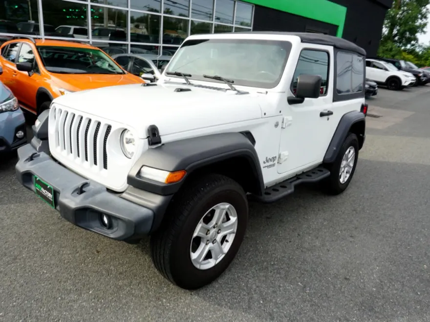 2020 Jeep Wrangler Sport S photo 1