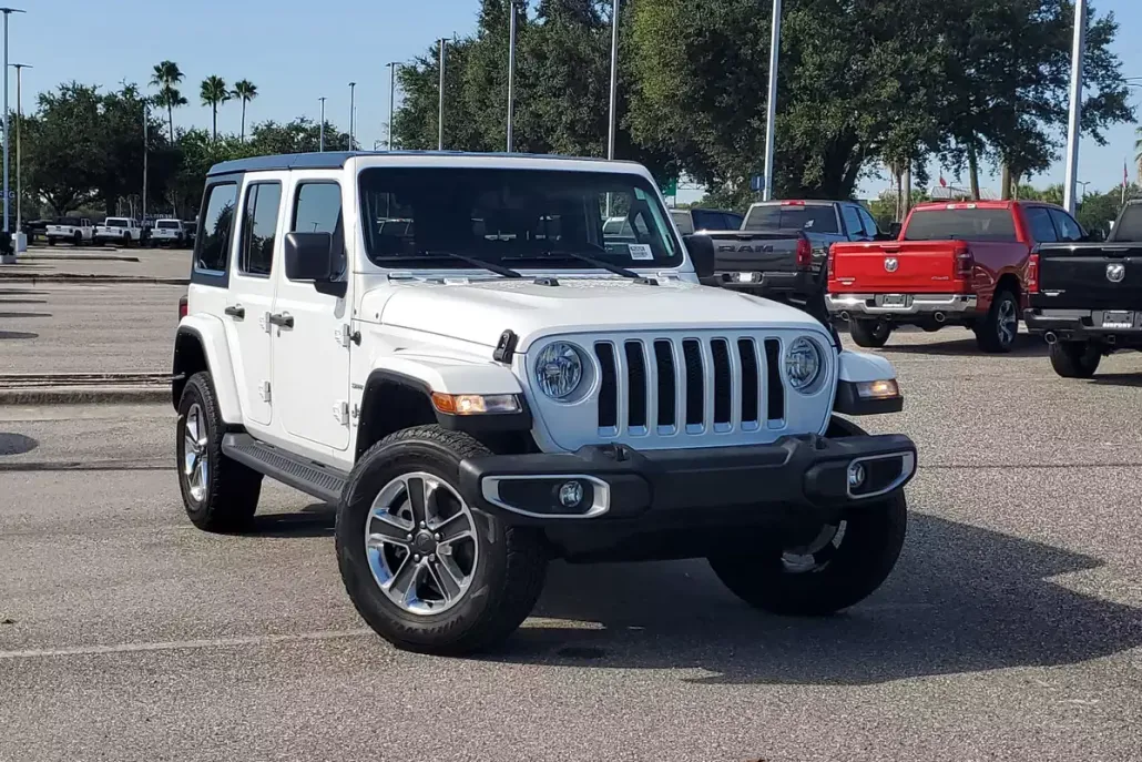 2022 Jeep Wrangler Unlimited Sahara photo 1
