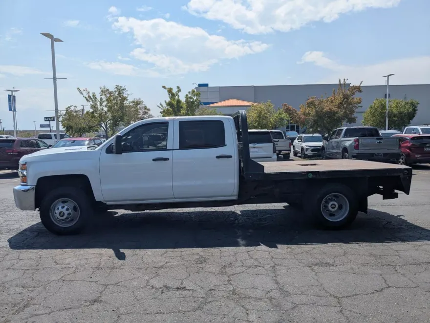 2018 Chevrolet Silverado 3500HD photo 1