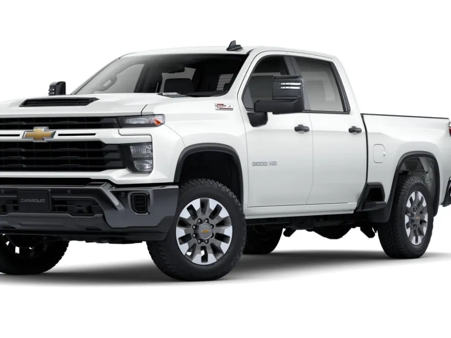 2025 Chevrolet Silverado 2500HD Custom photo 1