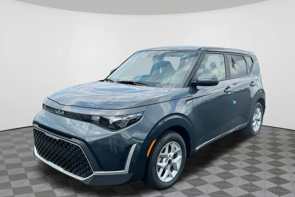 2025 Kia Soul S photo 1