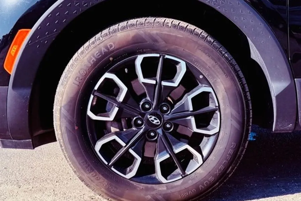 2022 Hyundai Santa Cruz SEL Premium photo 1