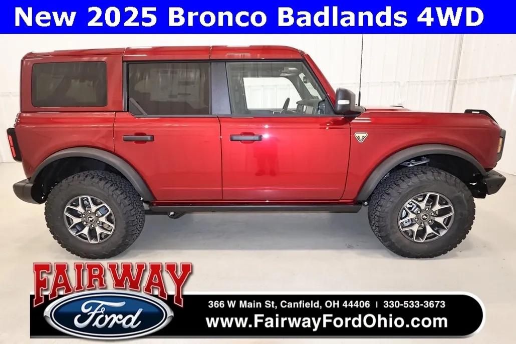 2025 Ford Bronco Badlands photo 1