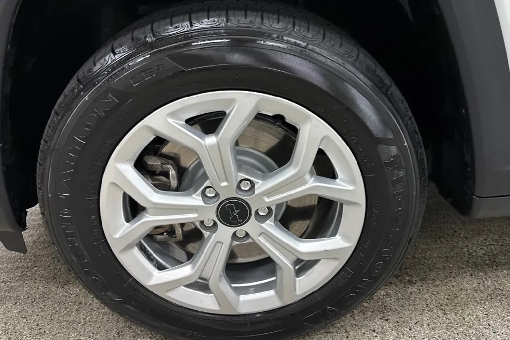2025 Jeep Compass Latitude photo 1