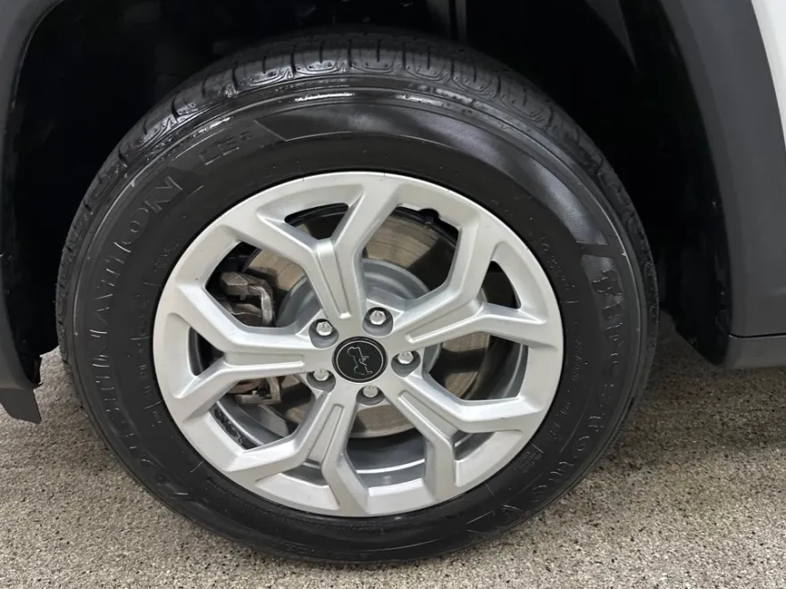 2025 Jeep Compass Latitude photo 1
