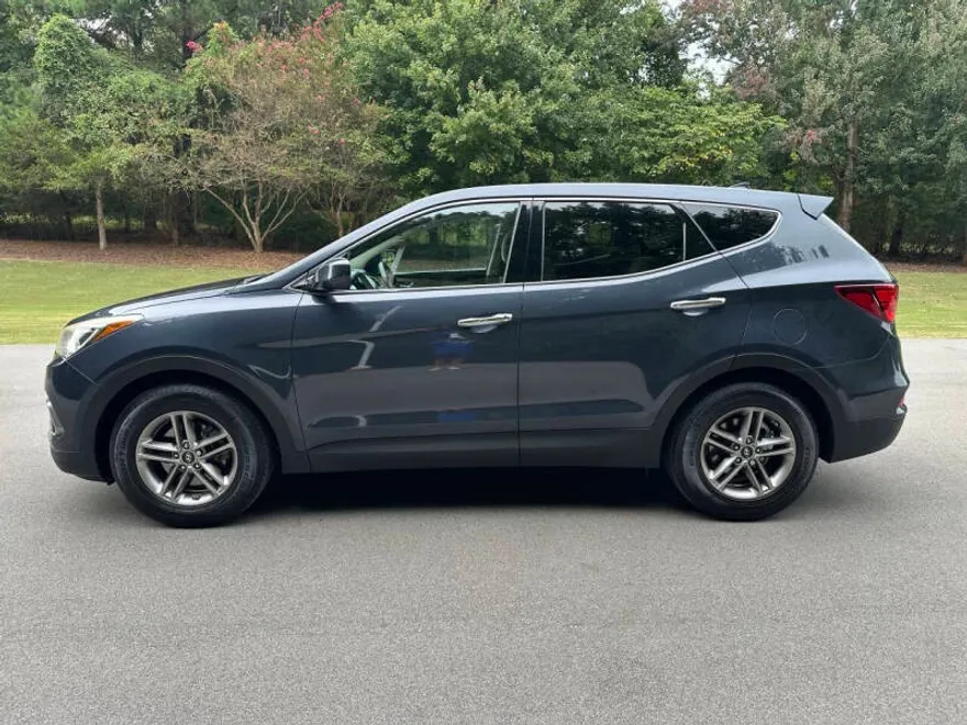 2017 Hyundai Santa Fe Sport Base photo 1