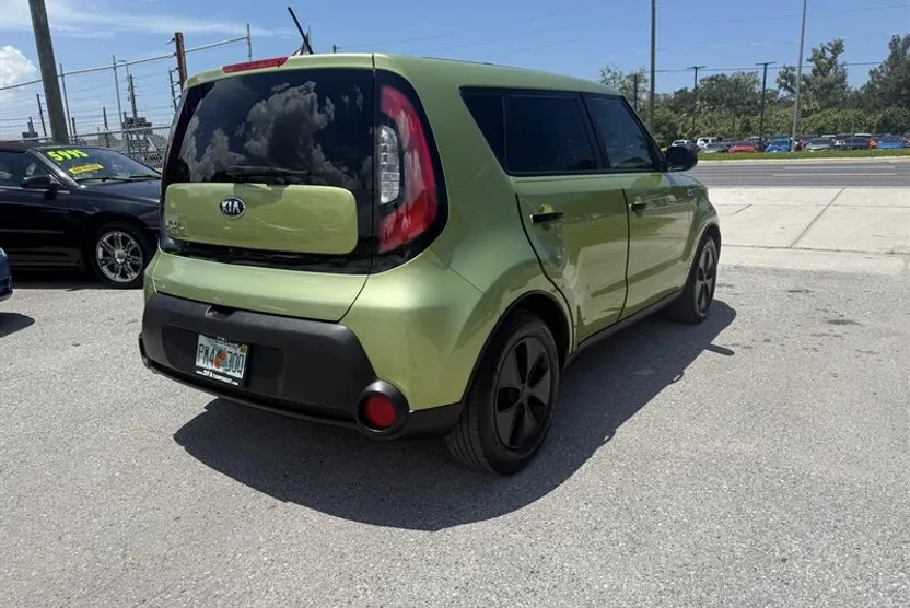 2016 Kia Soul Plus photo 1