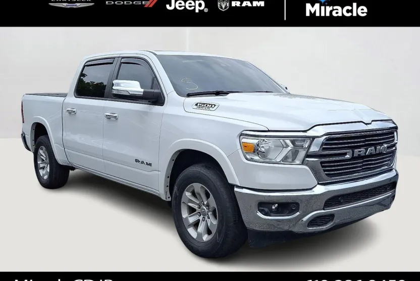 2022 Ram 1500 Laramie photo 1