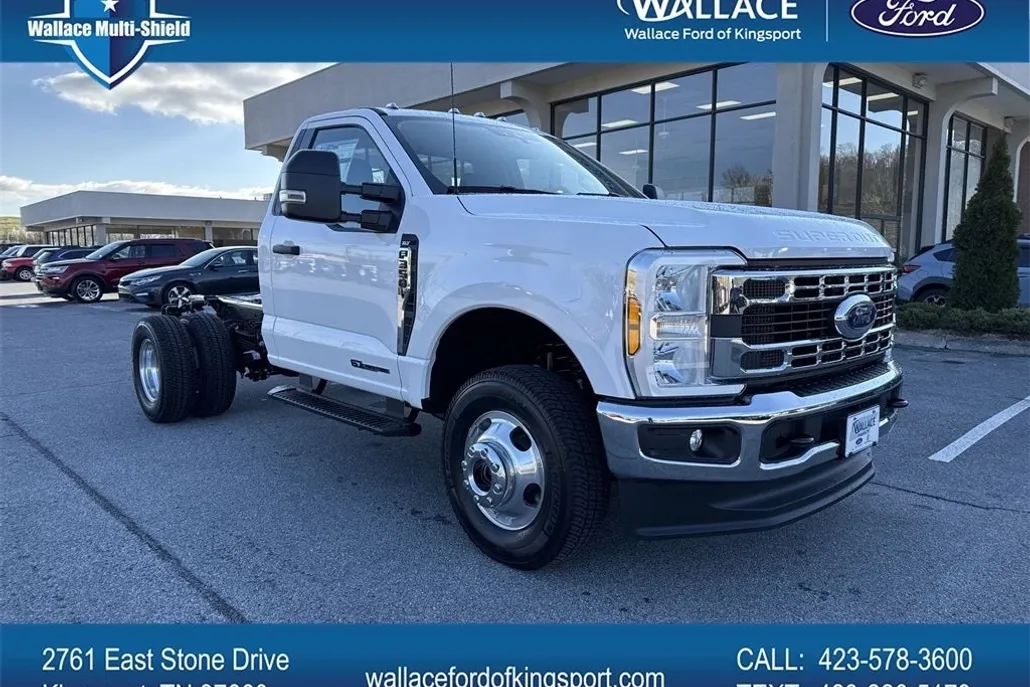 2025 Ford F-350 photo 1