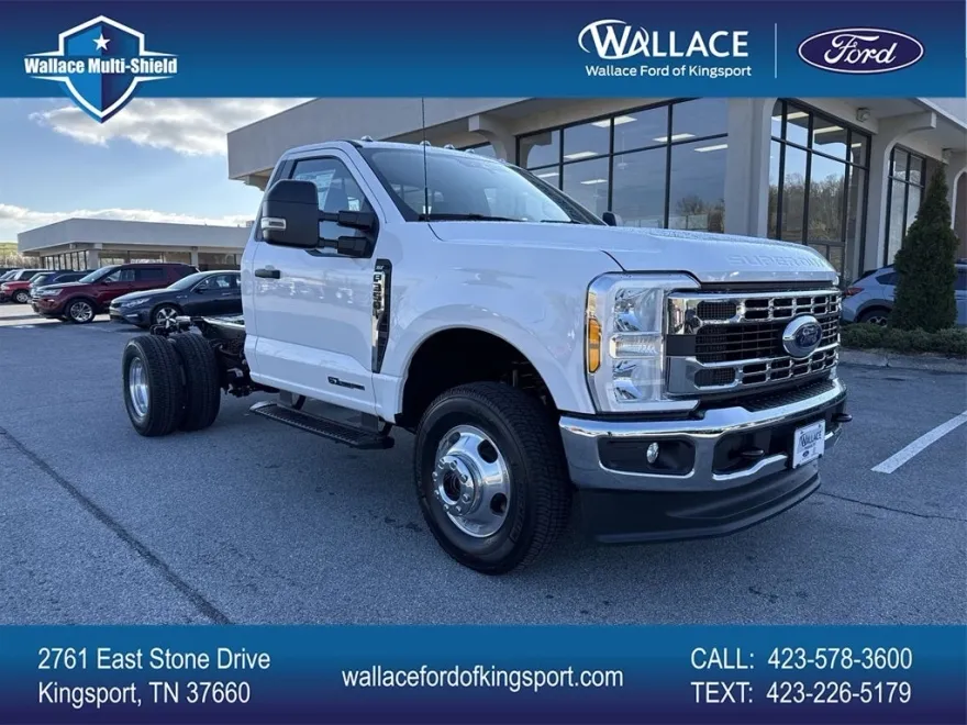 2025 Ford F-350 photo 1