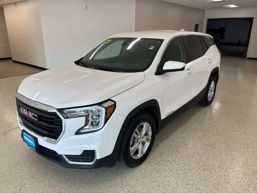 2023 Gmc Terrain SLE photo 1