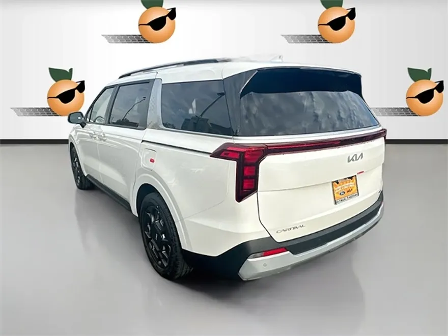 2026 Kia Carnival EX photo 1