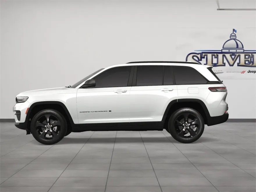 2025 Jeep Grand Cherokee Altitude photo 1