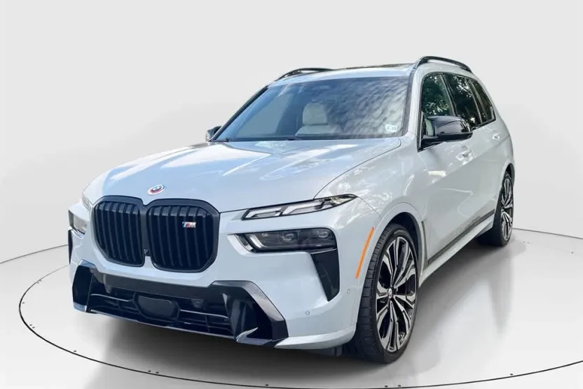 2023 Bmw X7 M60i photo 1