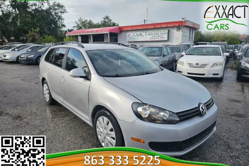 2013 Volkswagen Jetta SportWagen 2.5L Sport photo 1