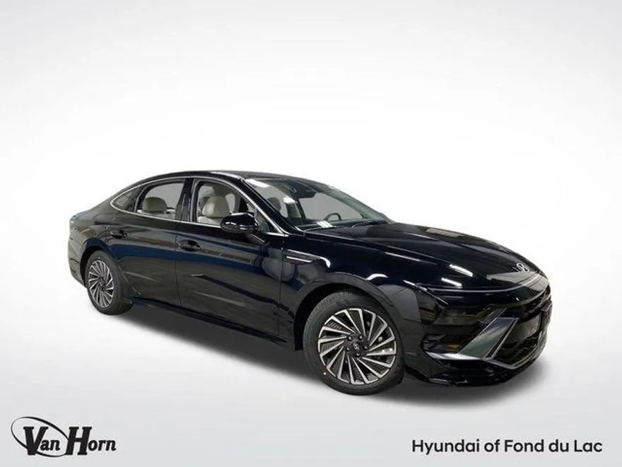 2025 Hyundai Sonata Hybrid SEL photo 1